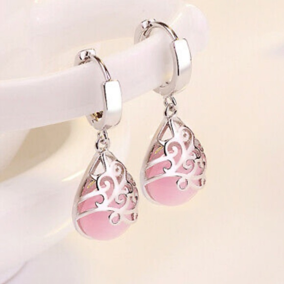 Jewelry - NEW 925 Silver Drop Earrings Moonstone  A Pair/Set
